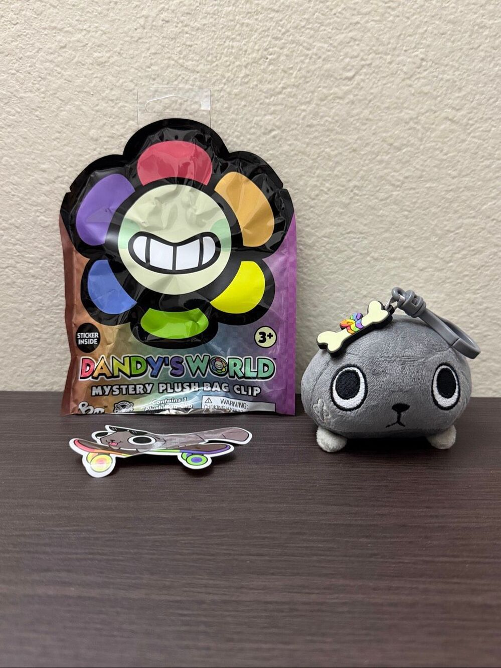 CultureFly Dandy's World Blind Bag Plush Bag Clip Keychain - Pebble